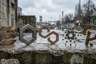 Five Altcoins Show Strong 10x Setup in Bear Market